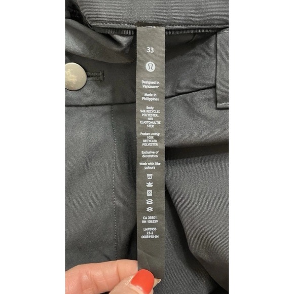 Lululemon Mens Commission Shorts Size 33 Black Stretch Golf Casual 7.5 Inseam - Picture 7 of 7